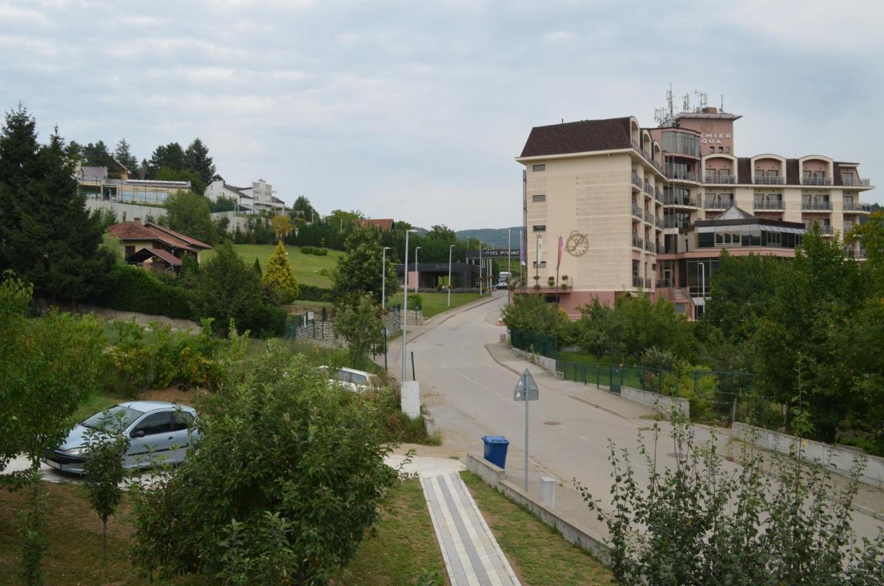 Apartmani Ana Vrdnik Exterior foto