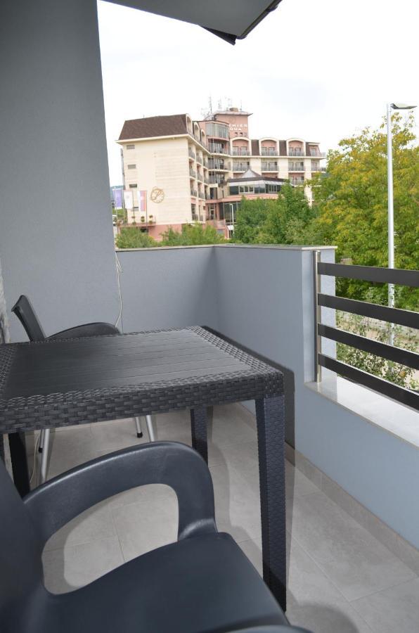 Apartmani Ana Vrdnik Exterior foto